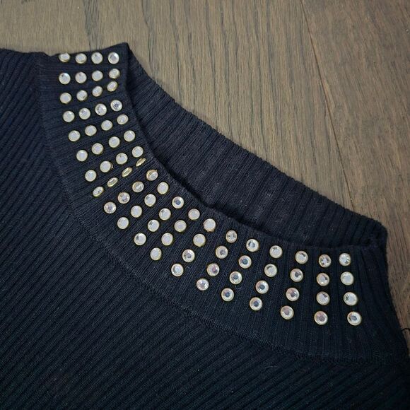Lipsy London for ASOS Ribbed Knit Crystal Collar Turtleneck in Black & Gold - Picture 3 of 9